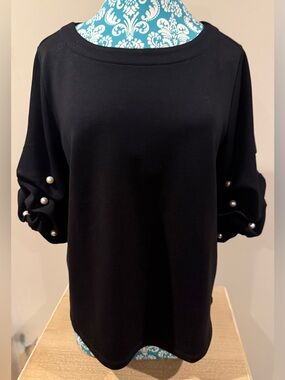 LIOR PARIS Black Pearl-Accent Women’s Top